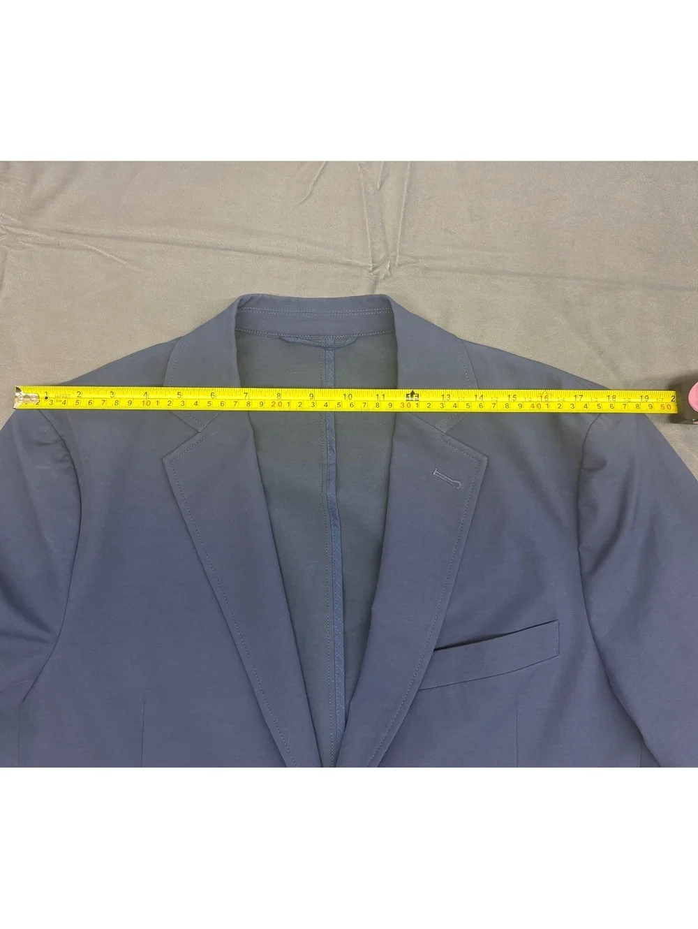 Vineyard Vines Men's Navy Blue On-The-Go Lightweight Blazer Size 38R
